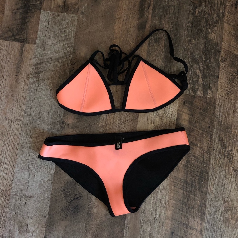 Triangl Bikini Set